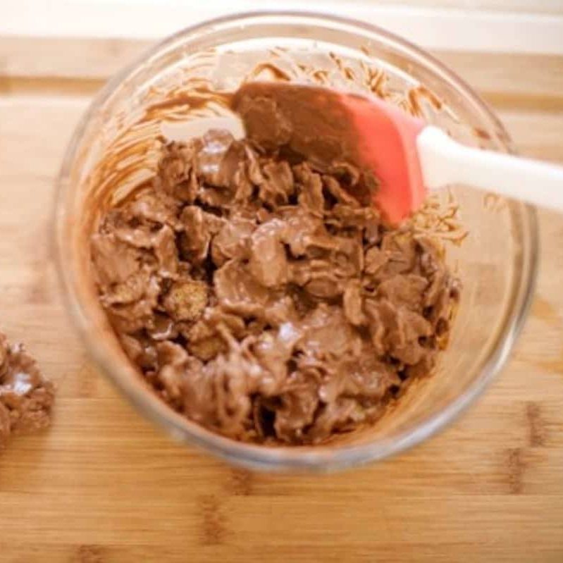 A picture of Nutella Peanut Butter Clusters