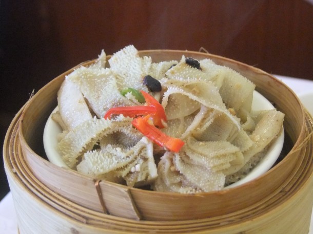 steamed tripe in black bean sauce at Harbour City