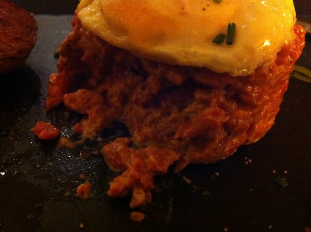 La Tasquita de Enfrente steak tartare closeup