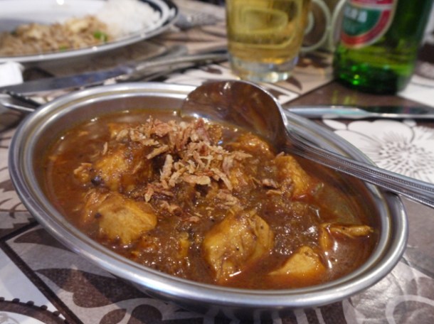 chicken and tamarind curry at Mandalay chicken and tamarind curry at mandalay