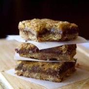 chocolate caramel oatmeal bars