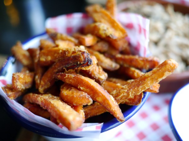 sweet potato fries at the big smoke at the elk bar