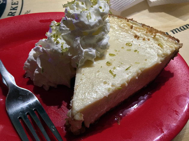 key lime pie at bubba gump