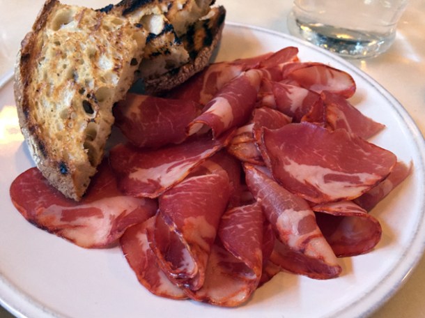 cachaco at taberna do mercado