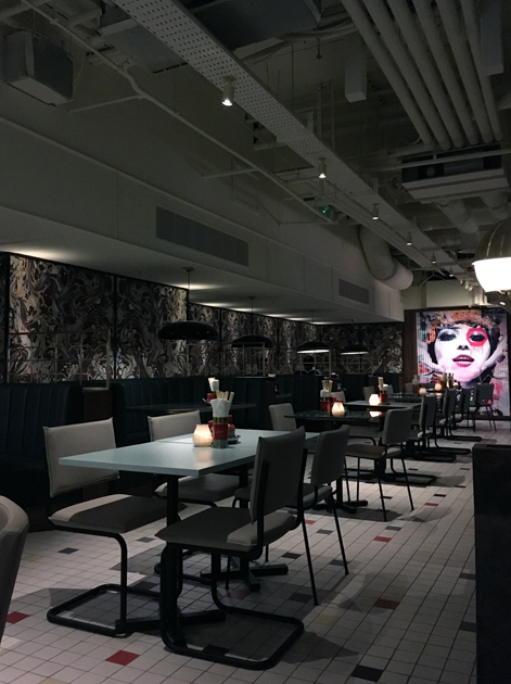 basement dining room at cha chaan teng london