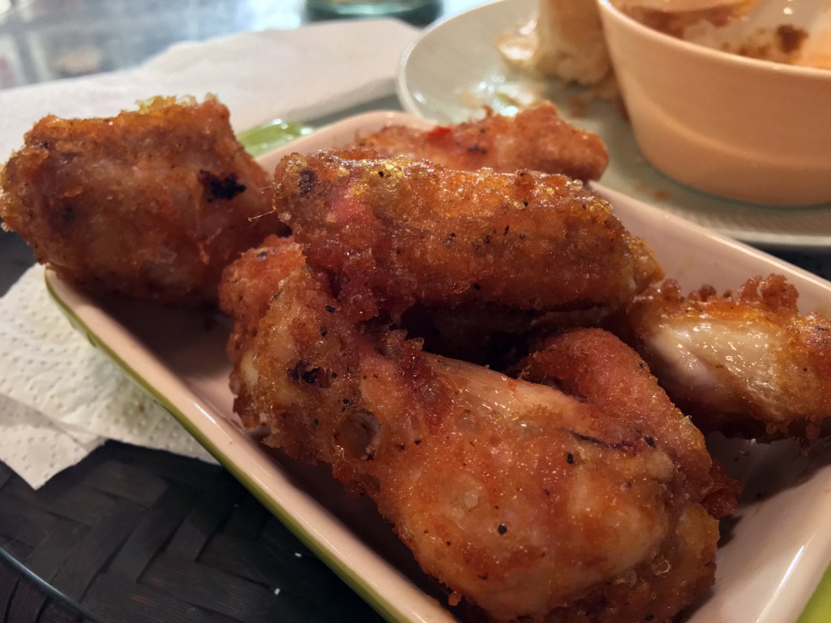 illustrative photo of the fried chicken wings at Normah's Cafe