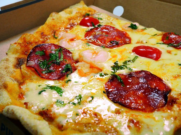 illustrative photo of the prawn and salami white pizza from Zizzi's